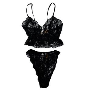 Victoria’s Secret Gold Label Lace Lingerie Sleep Set Black 2 Piece (VS)